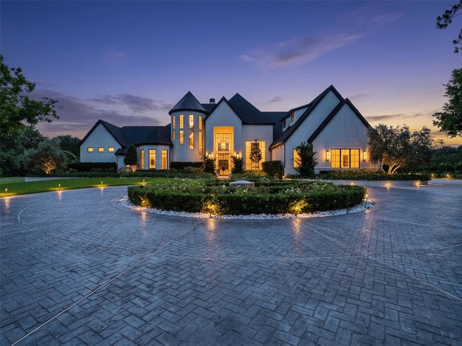 Property photo for 2520 San Miguel Drive, Friendswood, TX