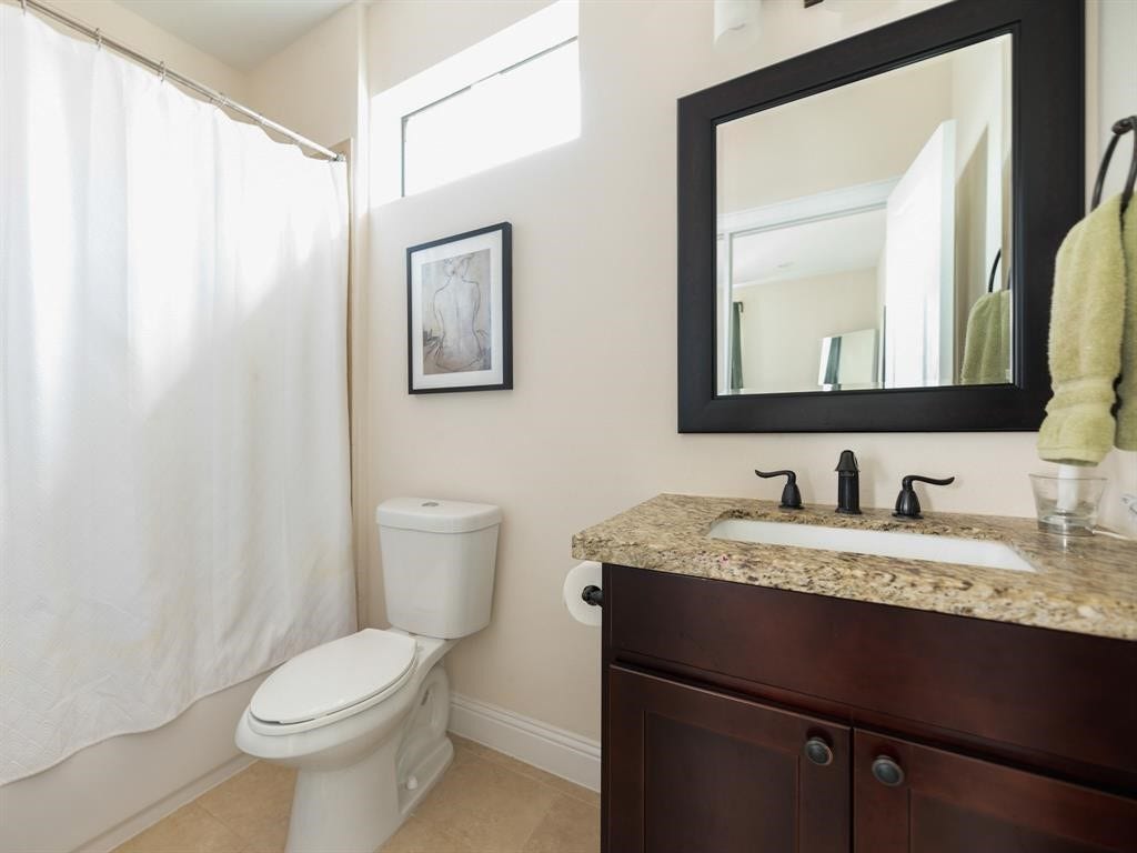 1139 W 15th 1/2 Street, Houston, TX 77008 1139 W 15th 1/2 Street, Houston, TX 77008