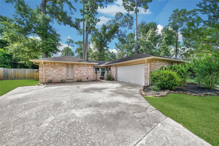 Property photo for 2774 Tinechester Drive, Houston, TX