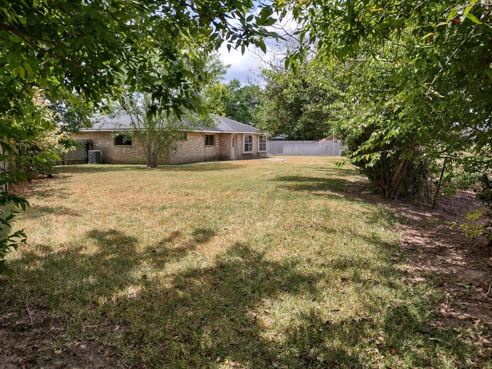 15307 Timberlea Drive, Houston, TX 77489 15307 Timberlea Drive, Houston, TX 77489