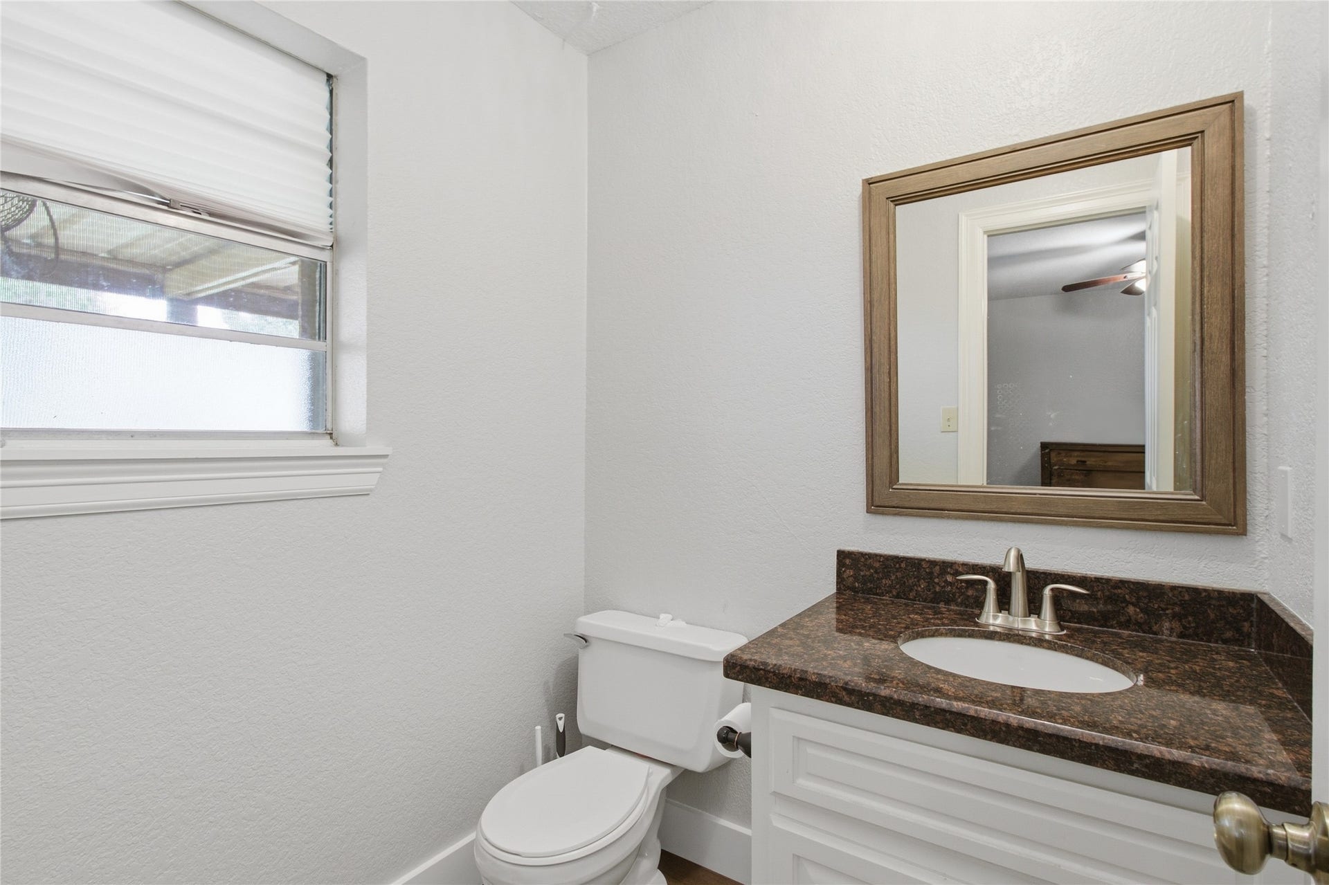 5106 3rd Street, Danbury, TX 77534 5106 3rd Street, Danbury, TX 77534
