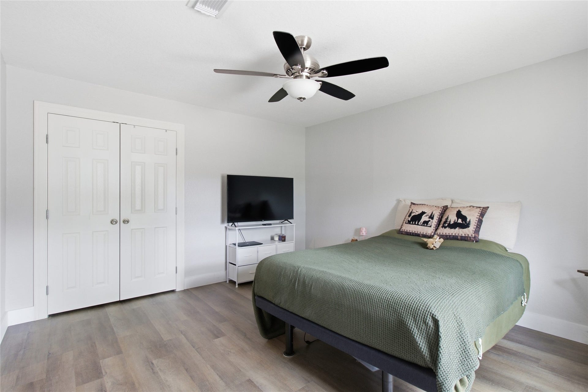 5106 3rd Street, Danbury, TX 77534 5106 3rd Street, Danbury, TX 77534