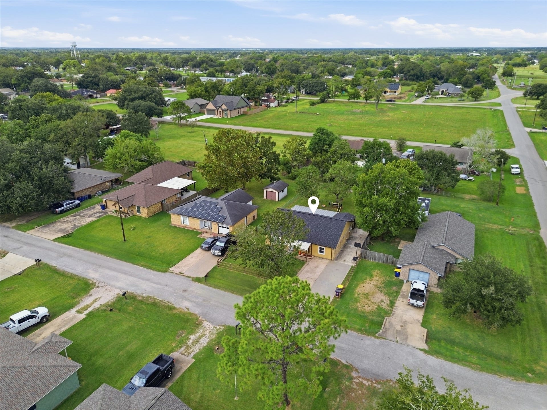 5106 3rd Street, Danbury, TX 77534 5106 3rd Street, Danbury, TX 77534