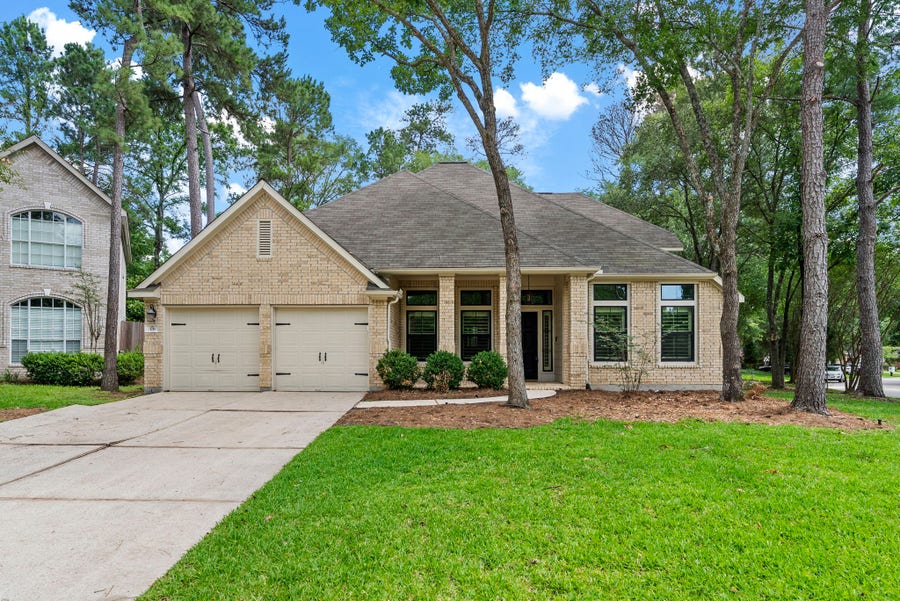 Property photo for 178 Brooksedge Court, The Woodlands, TX