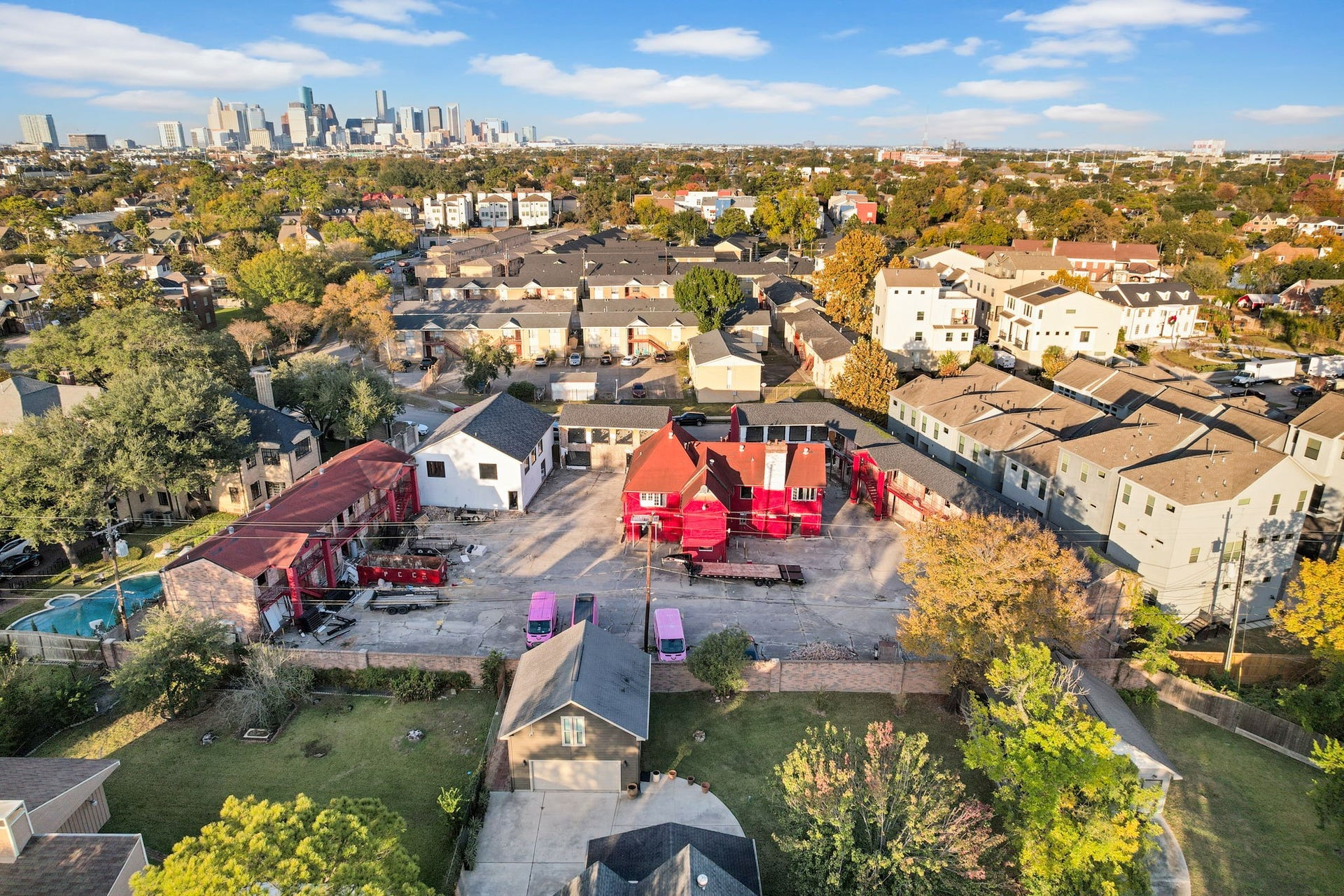 2612 Riverside Drive, Houston, TX 77004 2612 Riverside Drive, Houston, TX 77004