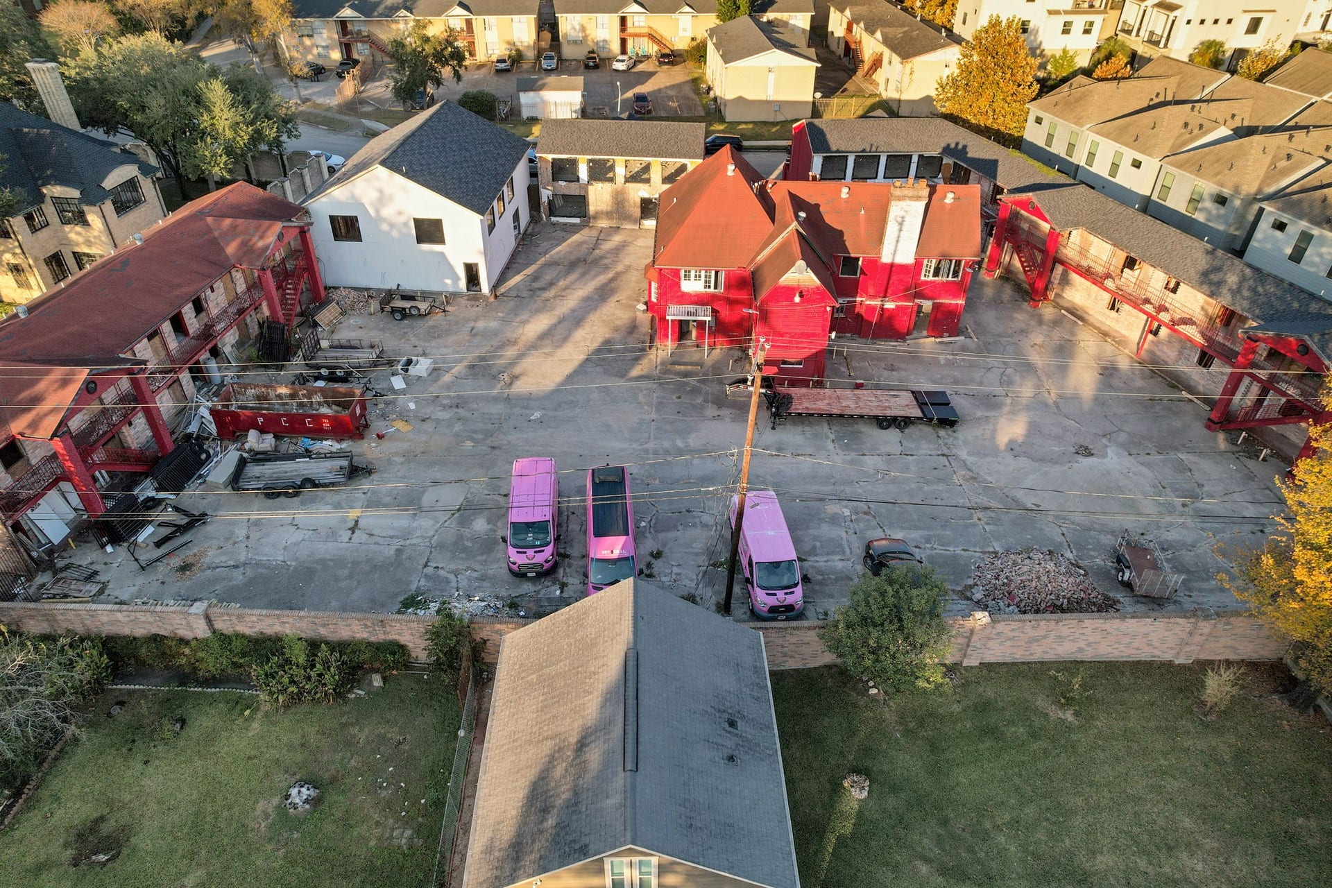 2612 Riverside Drive, Houston, TX 77004 2612 Riverside Drive, Houston, TX 77004
