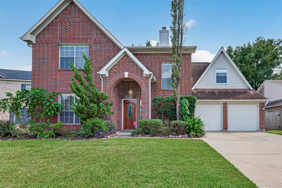 Property photo for 10207 Tablerock Drive, Houston, TX