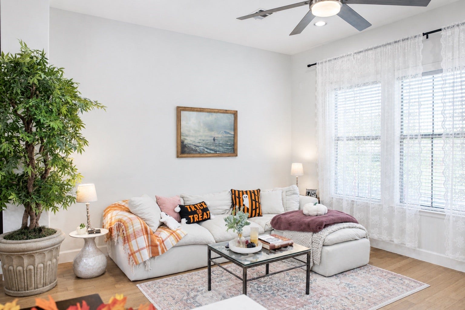 2904 Chenevert Street, #J, Houston, TX 77004 Couch, side tables, and tree come included