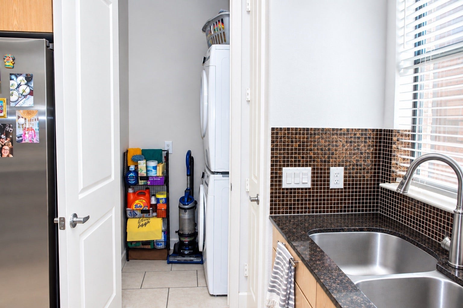 2904 Chenevert Street, #J, Houston, TX 77004 2904 Chenevert Street, #J, Houston, TX 77004