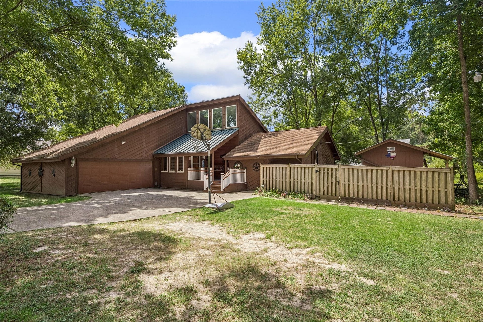 24288 Maple Circle, Porter, TX 77365 24288 Maple Circle, Porter, TX 77365
