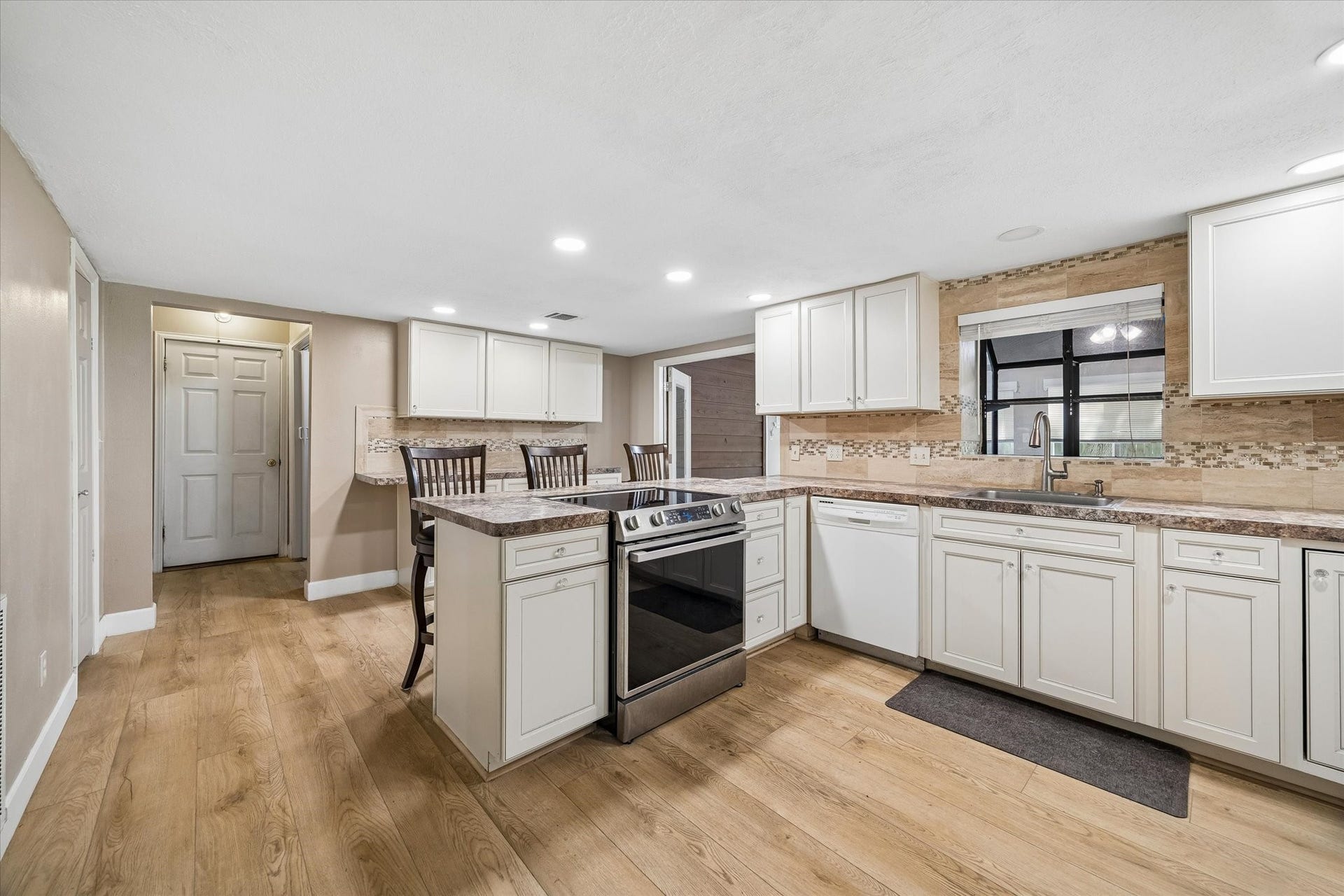 24288 Maple Circle, Porter, TX 77365 24288 Maple Circle, Porter, TX 77365