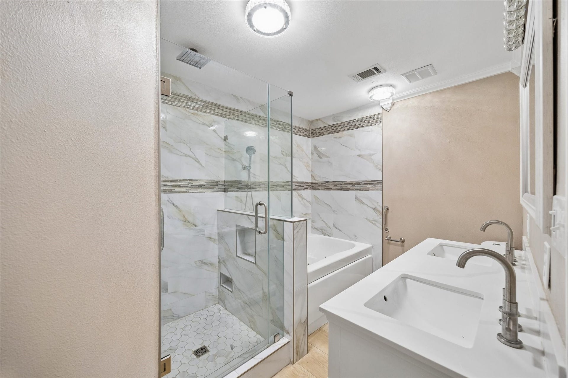 24288 Maple Circle, Porter, TX 77365 24288 Maple Circle, Porter, TX 77365
