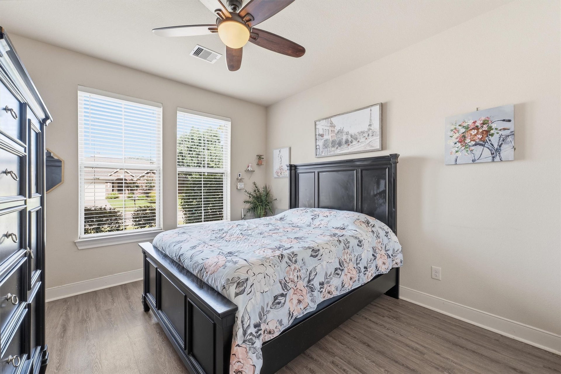 4510 Ireland Lane, Pasadena, TX 77505 secondary bedroom