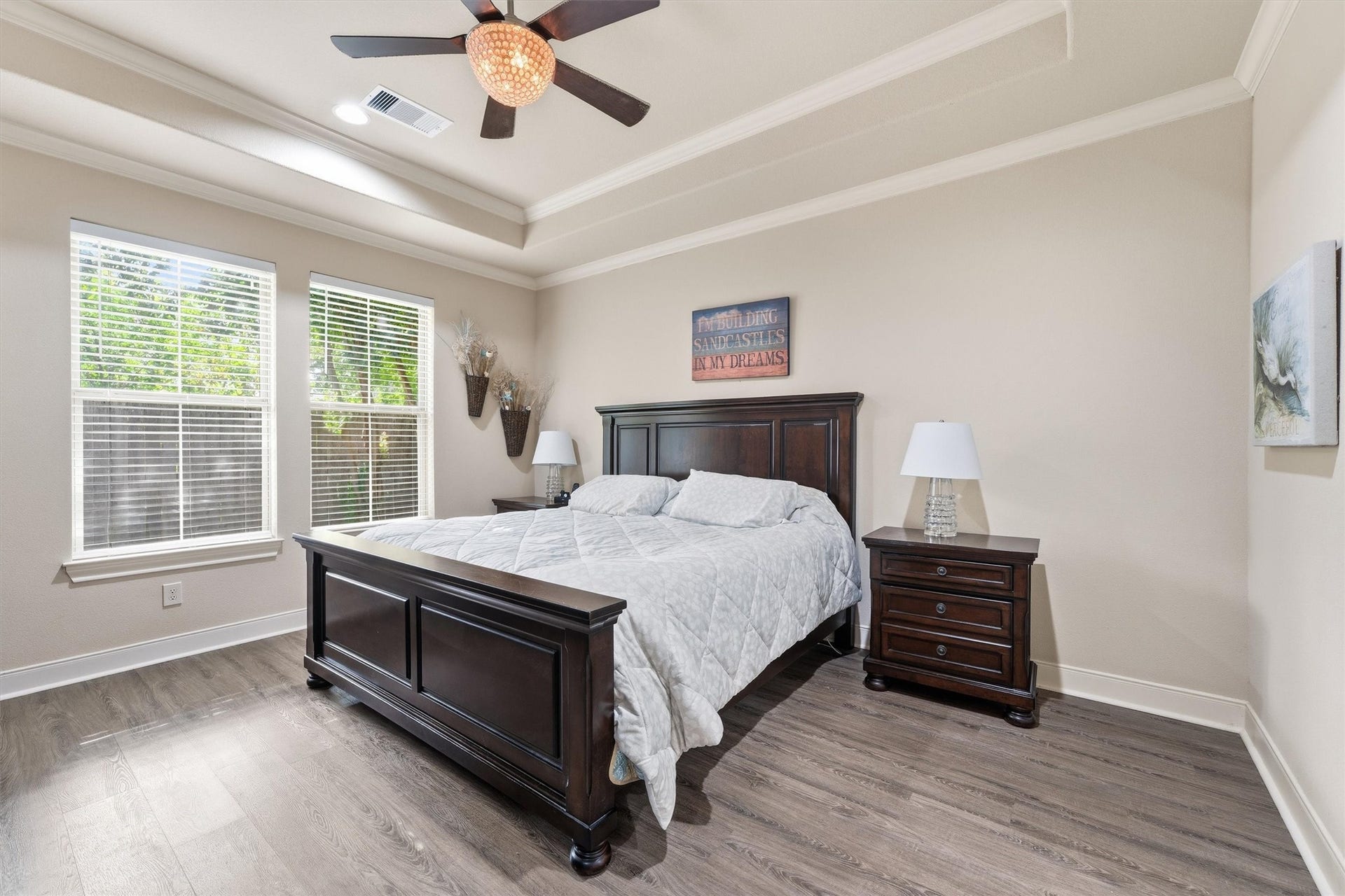 4510 Ireland Lane, Pasadena, TX 77505 4510 Ireland Lane, Pasadena, TX 77505