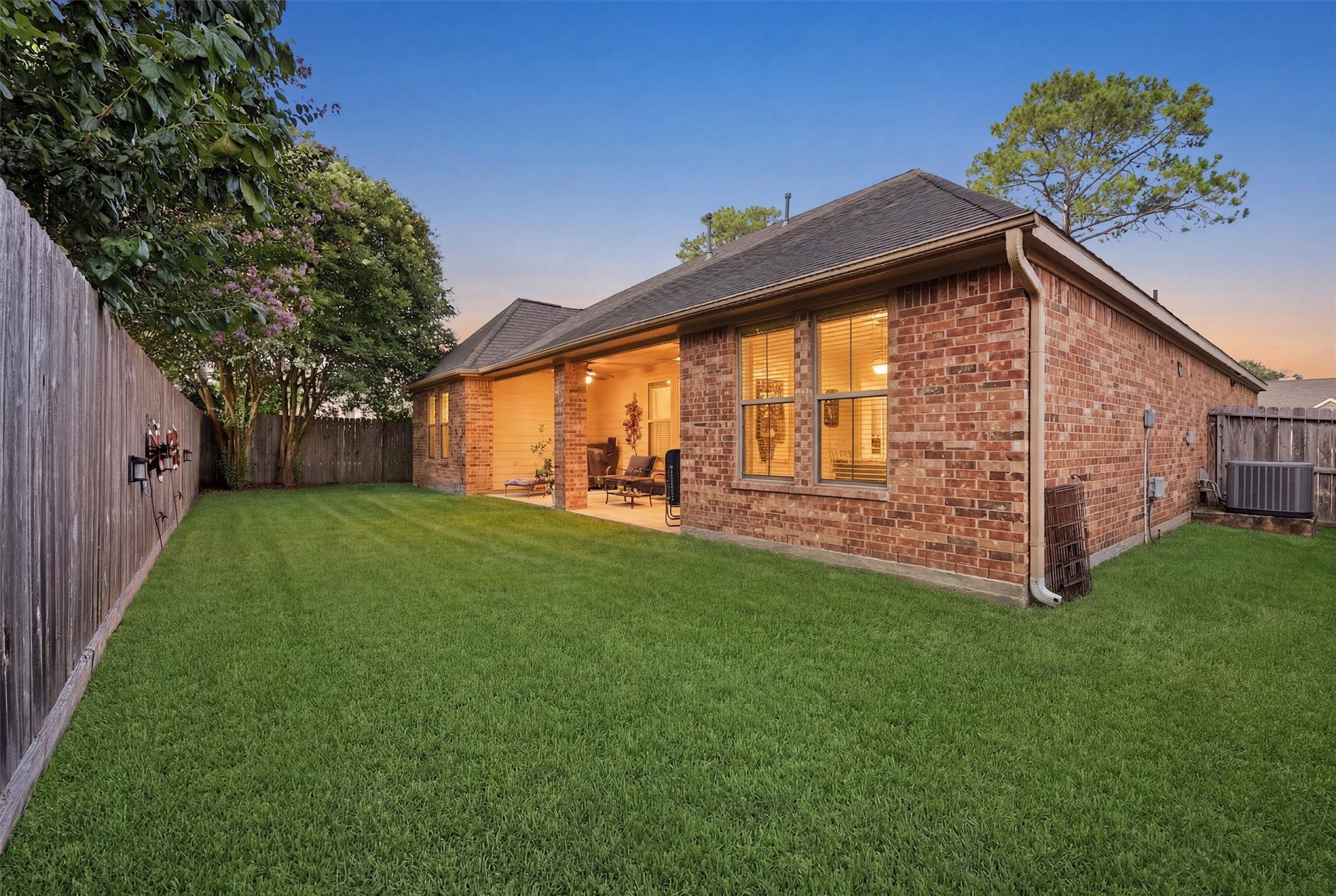 4510 Ireland Lane, Pasadena, TX 77505 4510 Ireland Lane, Pasadena, TX 77505