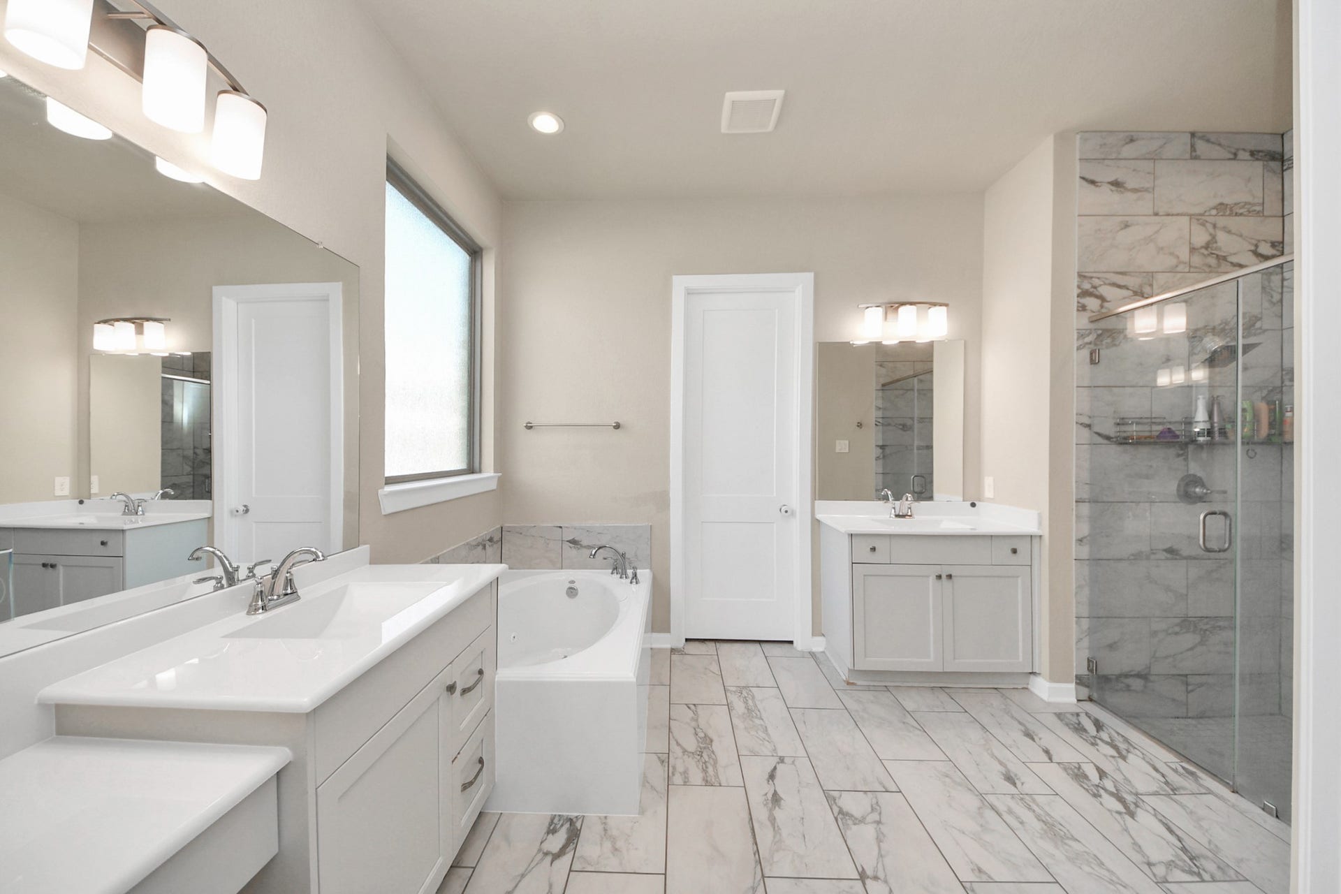 4734 Franklin Way, Iowa Colony, TX 77583 4734 Franklin Way, Iowa Colony, TX 77583