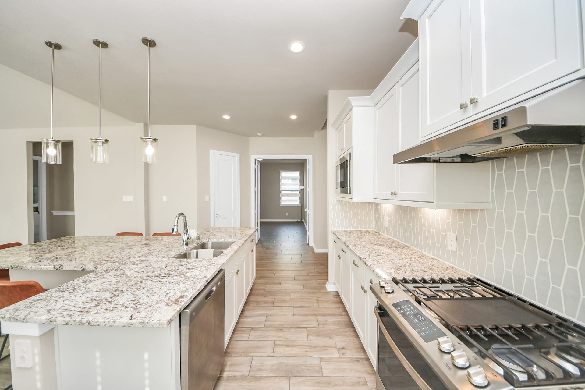 4734 Franklin Way, Iowa Colony, TX 77583 4734 Franklin Way, Iowa Colony, TX 77583