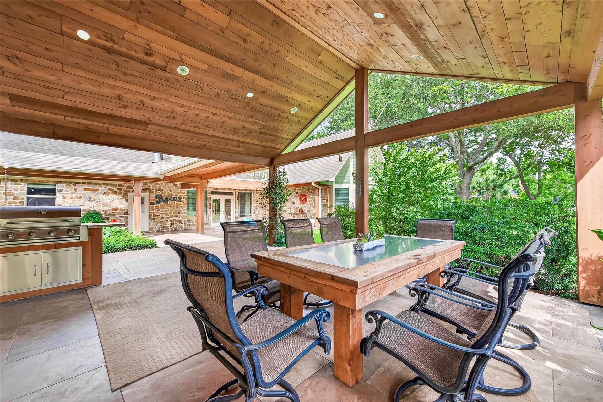 3018 S Saddlebrook Lane, Katy, TX 77494