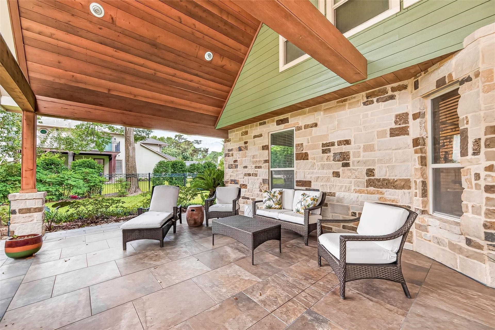 This huge front porch is a relaxing dream! Come entertain your family and guests.