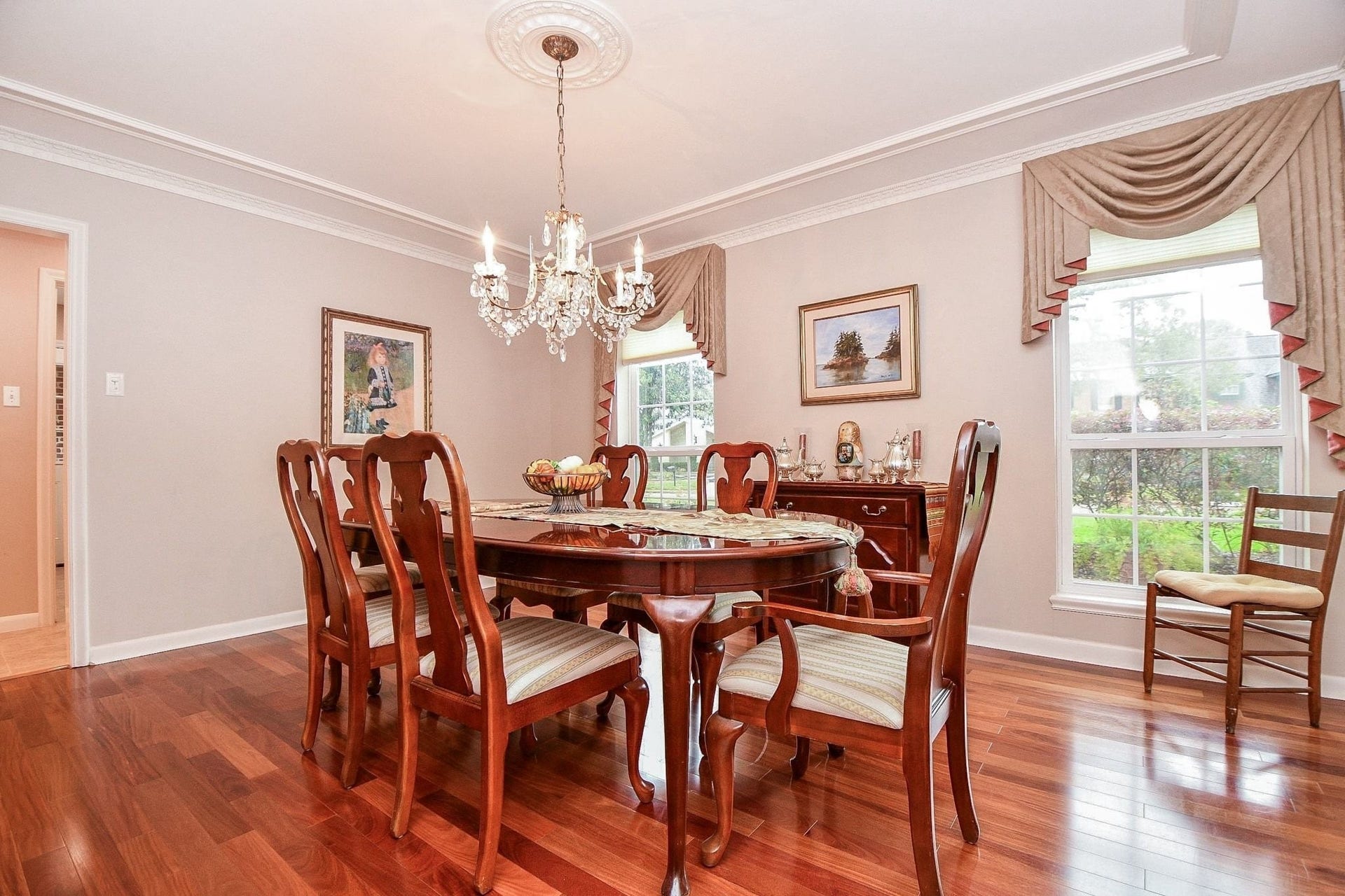 3323 El Dorado Boulevard, Missouri City, TX 77459 Plenty of room here for all your family and friends