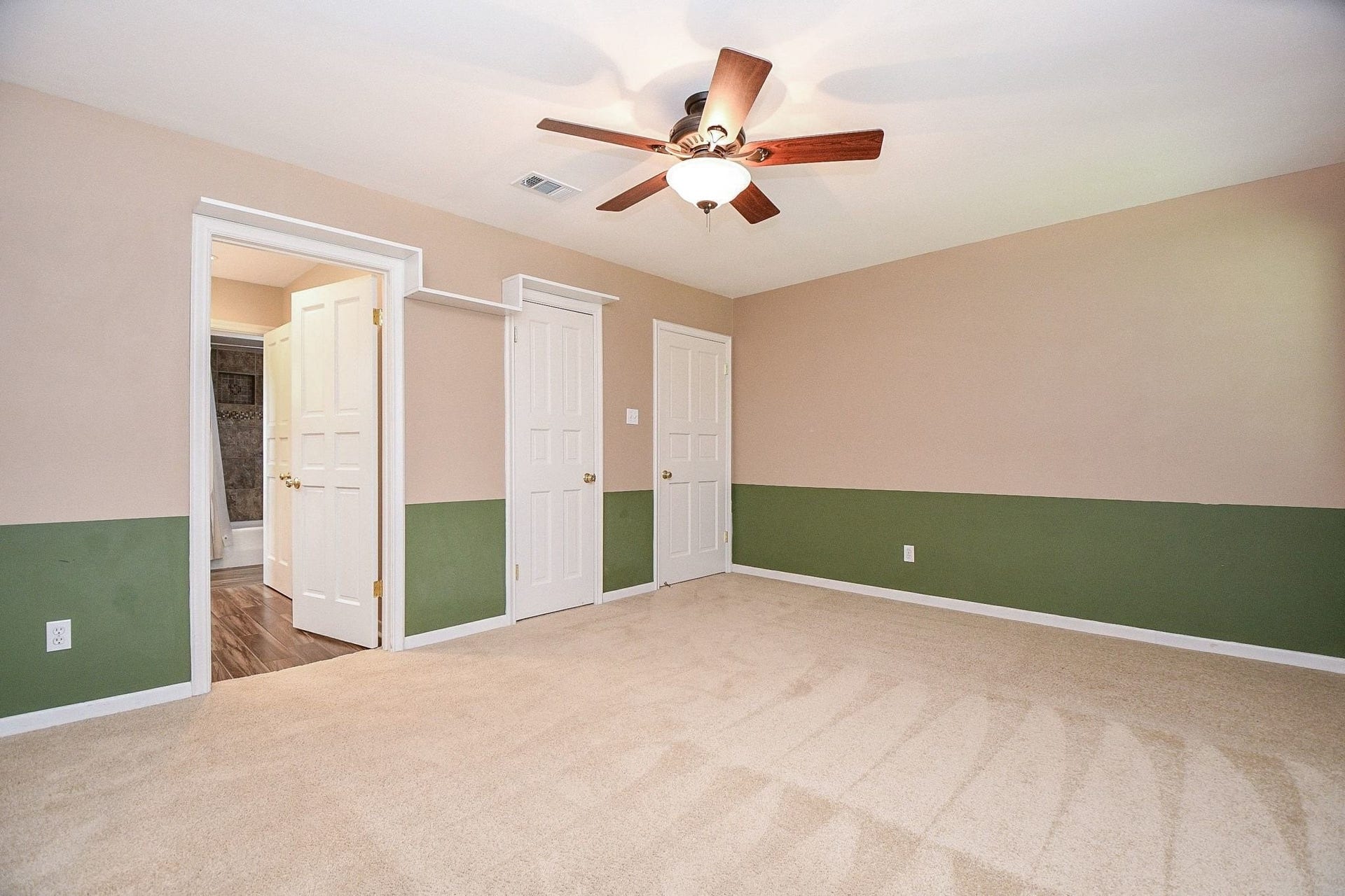 3323 El Dorado Boulevard, Missouri City, TX 77459 3323 El Dorado Boulevard, Missouri City, TX 77459