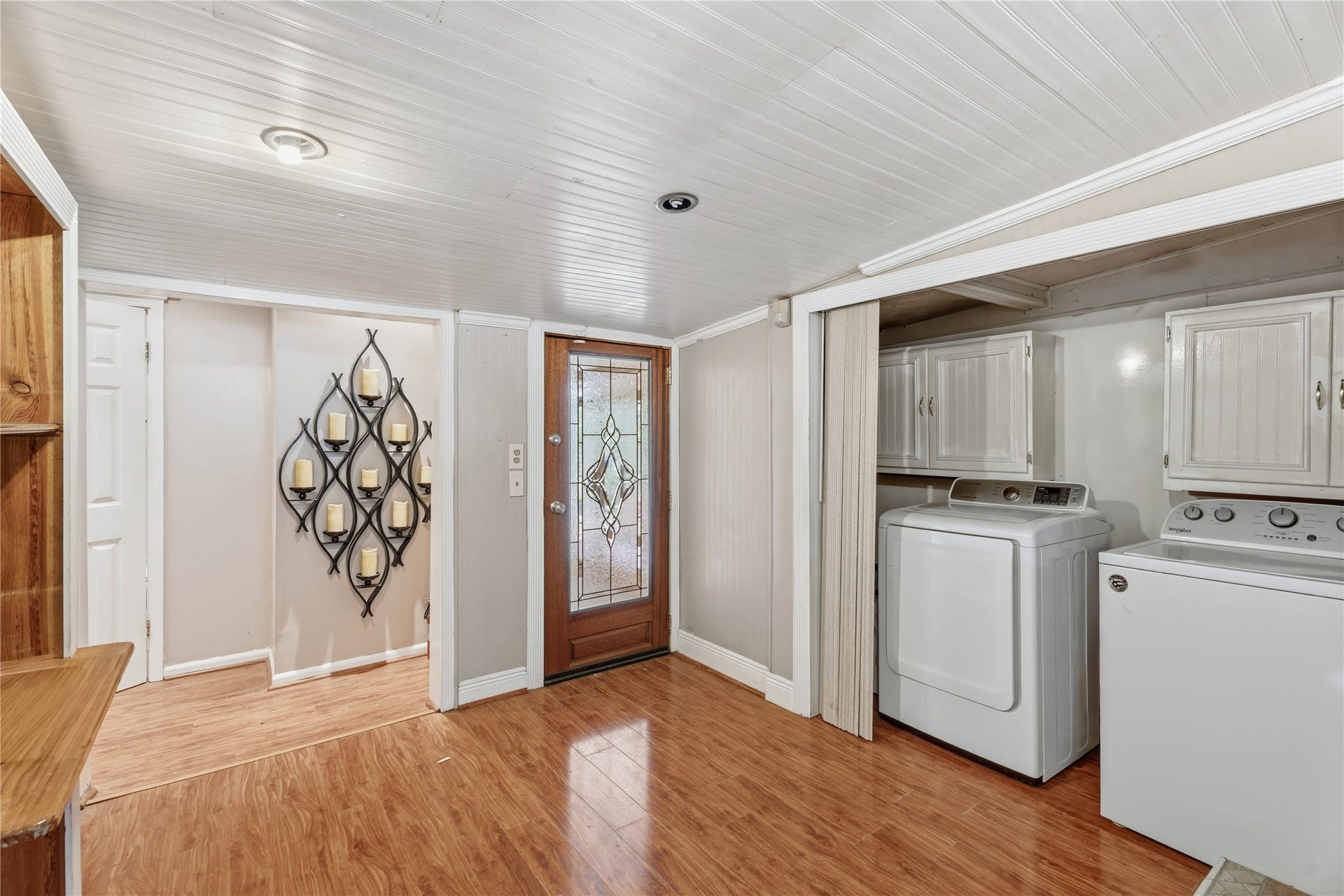 2609 Bevis Street, Houston, TX 77008 2609 Bevis Street, Houston, TX 77008