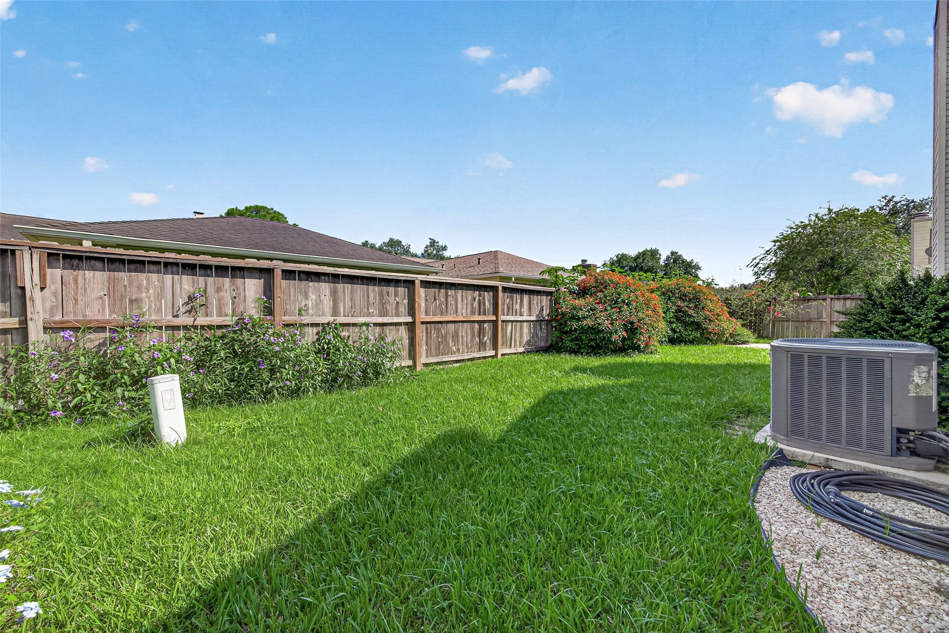 2115 Echo ridge Ridge, Sugar Land, TX 77478 2115 Echo ridge Ridge, Sugar Land, TX 77478