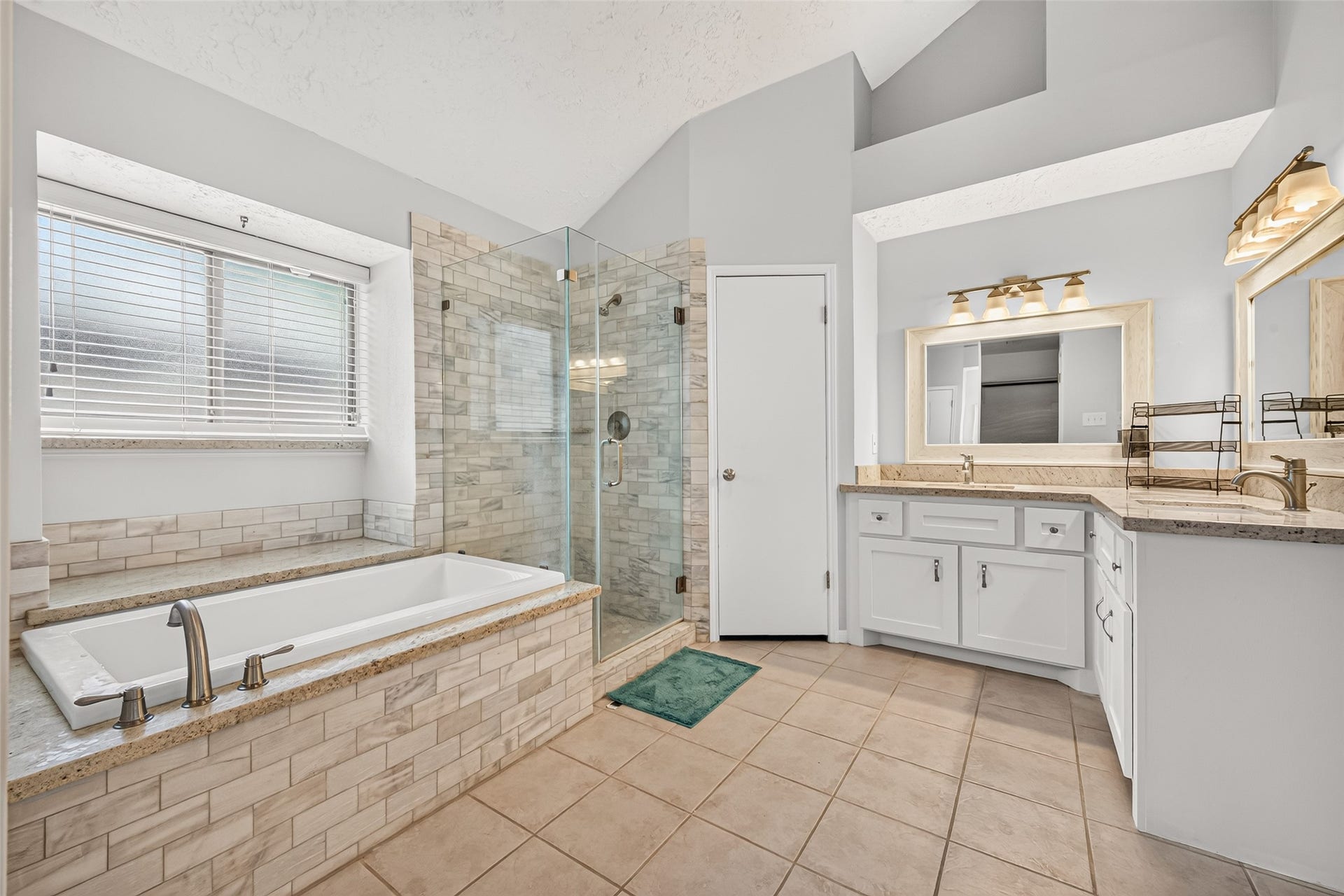 2115 Echo ridge Ridge, Sugar Land, TX 77478 2115 Echo ridge Ridge, Sugar Land, TX 77478