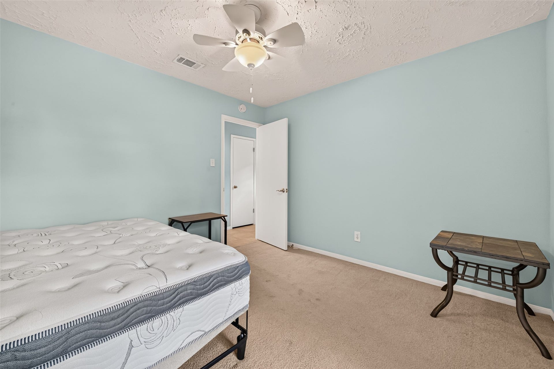 2115 Echo ridge Ridge, Sugar Land, TX 77478 2115 Echo ridge Ridge, Sugar Land, TX 77478