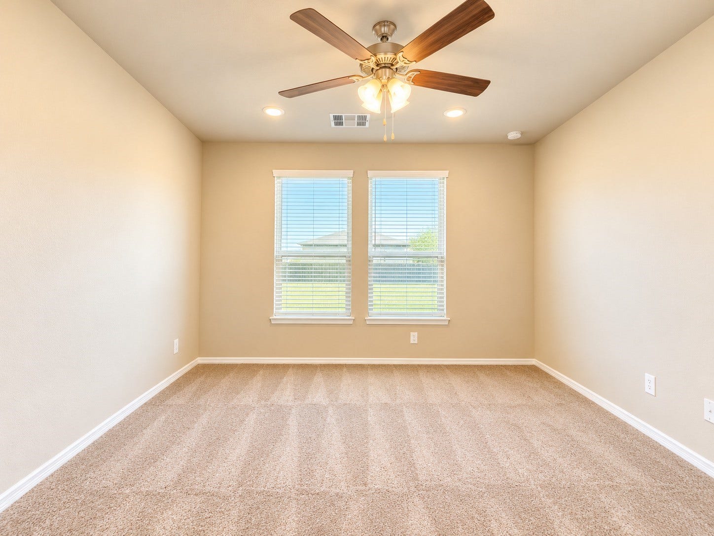 703 Cypress Summit Road, Huffman, TX 77336