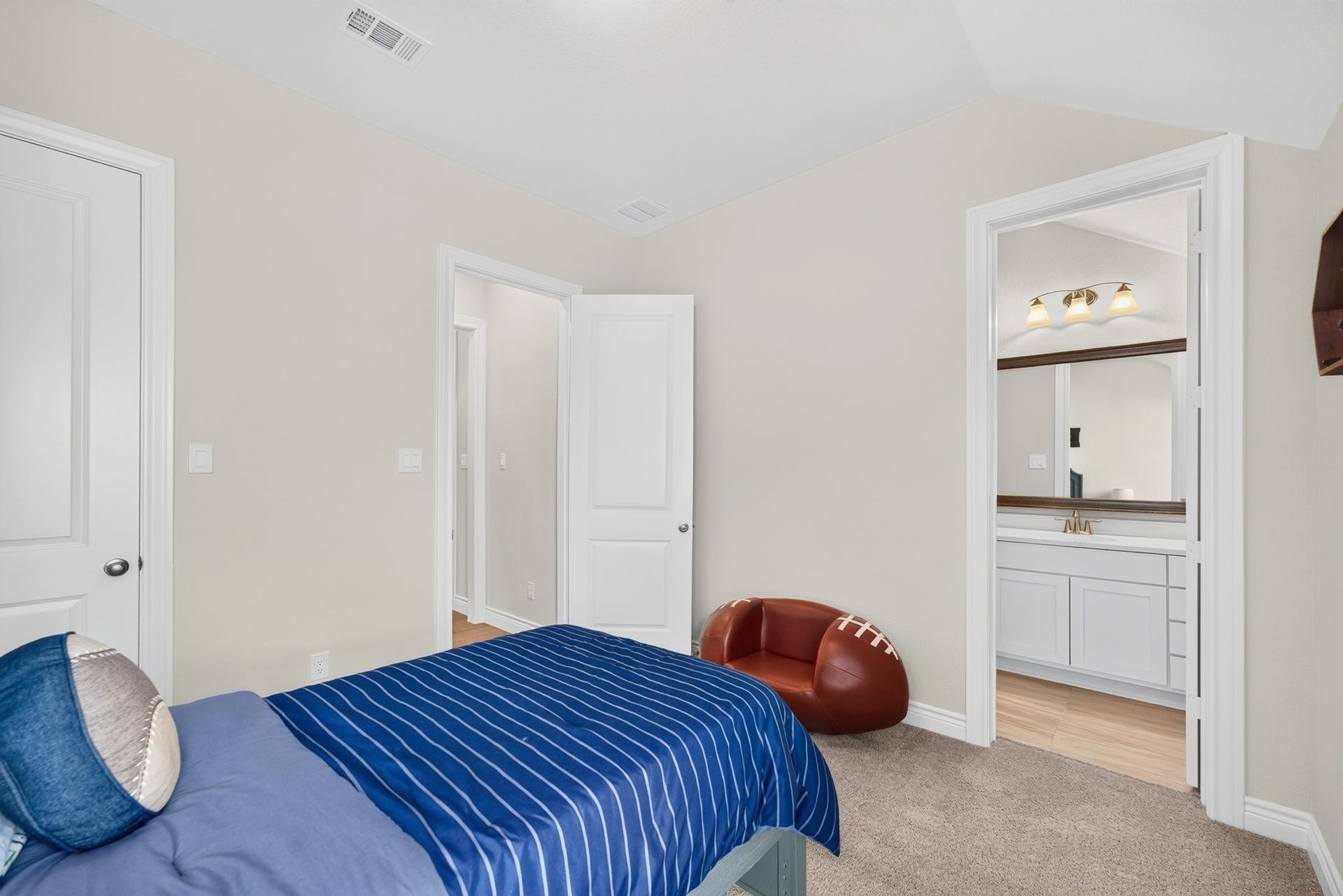 40028 Belted Kingfisher Court, Magnolia, TX 77354 40028 Belted Kingfisher Court, Magnolia, TX 77354