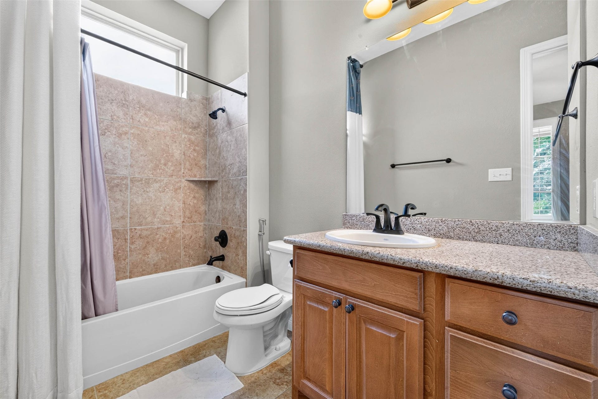 4419 Montcliff Bend Court, Sugar Land, TX 77479 Office/study bathroom