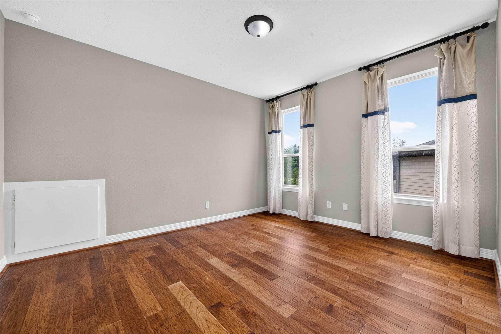 4419 Montcliff Bend Court, Sugar Land, TX 77479 Third bedroom