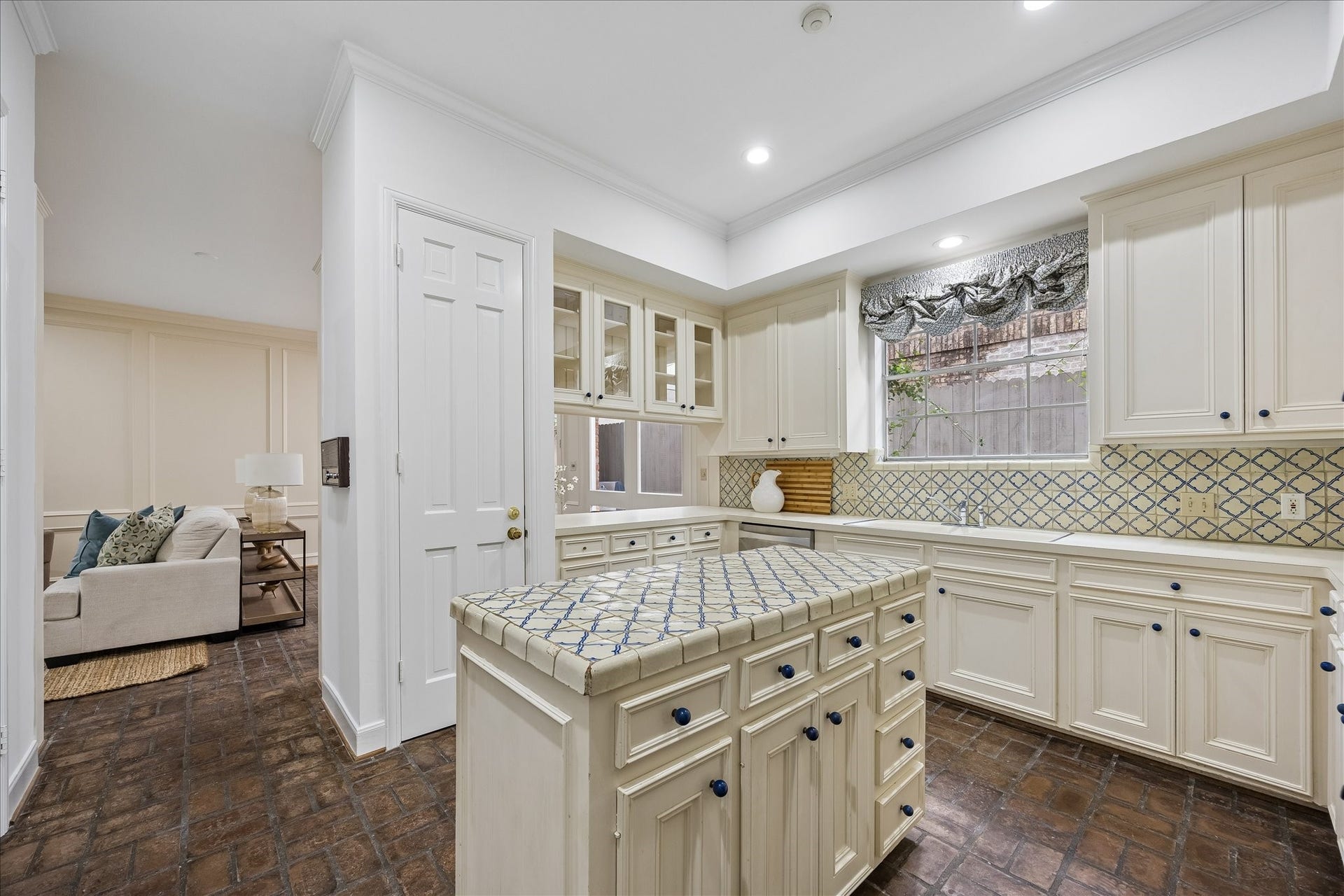 1422 Nantucket Drive, #C, Houston, TX 77057 Additional kitchen view highlighting extensive prep space, storage and easy flow to the adjoining living areas.
