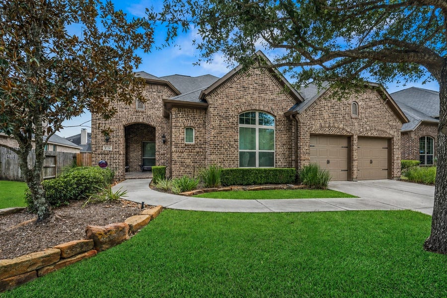Property photo for 8126 Threadtail Street, Conroe, TX