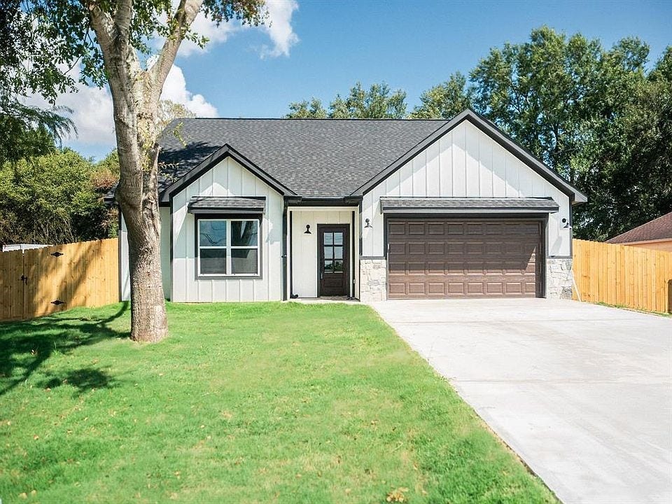 2414 Myrtle Street, Waller, TX 77484 2414 Myrtle Street, Waller, TX 77484