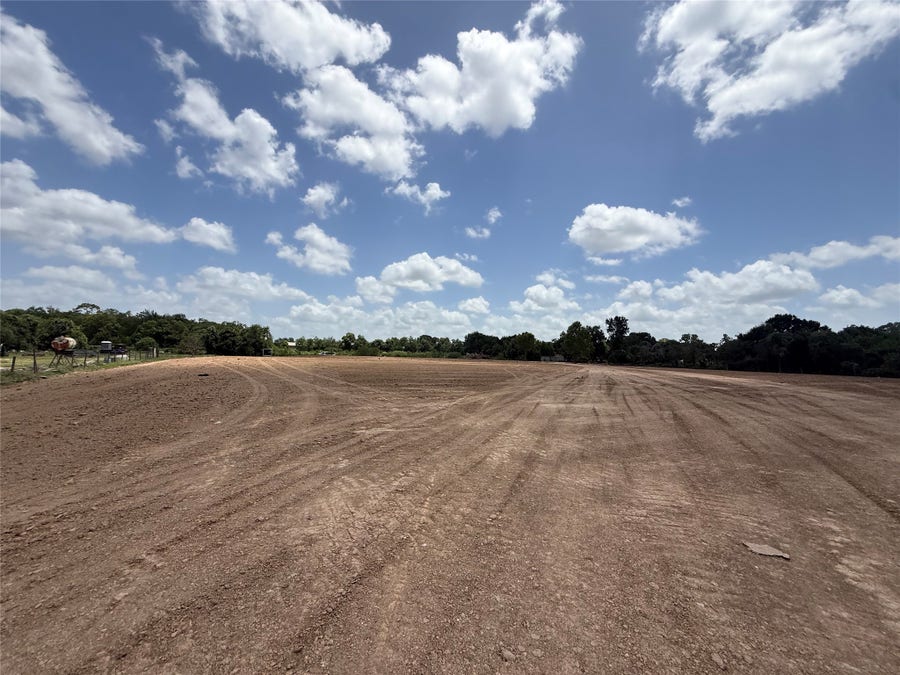 Property photo for 4250 Fuqua St, Houston, TX