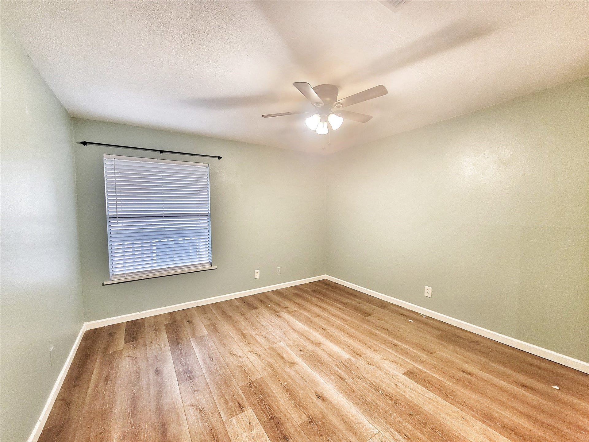 2501 Gulf Freeway, #271B, Dickinson, TX 77539 2501 Gulf Freeway, #271B, Dickinson, TX 77539