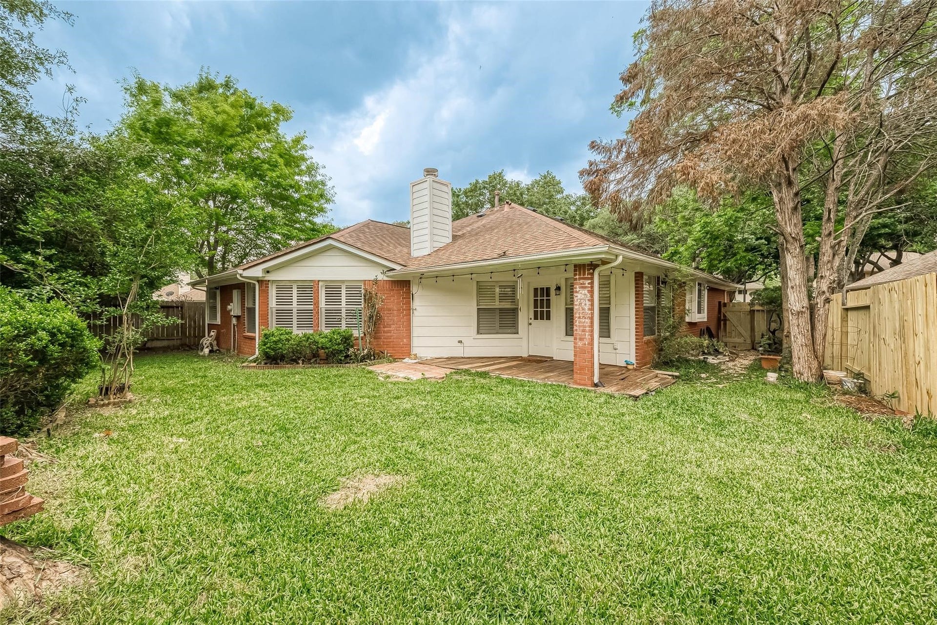 207 Rolling Plains Drive, Sugar Land, TX 77479 207 Rolling Plains Drive, Sugar Land, TX 77479