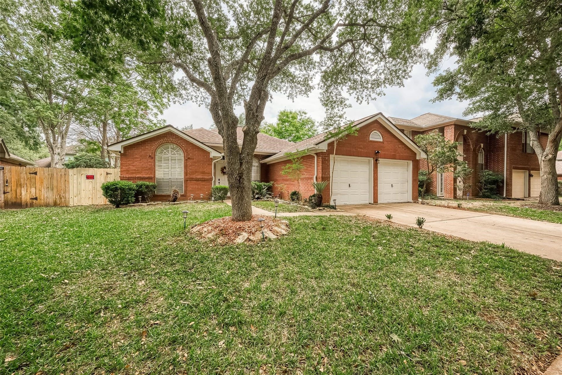 207 Rolling Plains Drive, Sugar Land, TX 77479 207 Rolling Plains Drive, Sugar Land, TX 77479