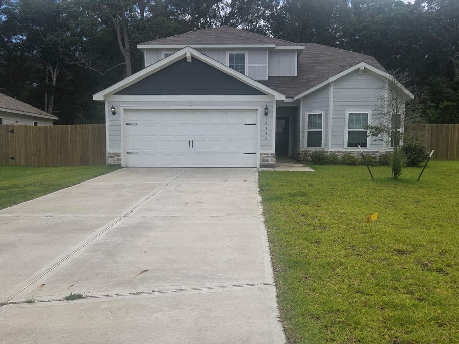 Property photo for 10356 Sweetwater Creek Drive, Cleveland, TX