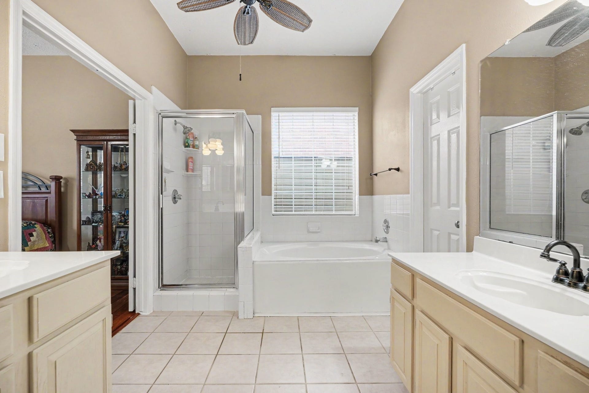 2123 Autumn Cove Drive, League City, TX 77573 2123 Autumn Cove Drive, League City, TX 77573