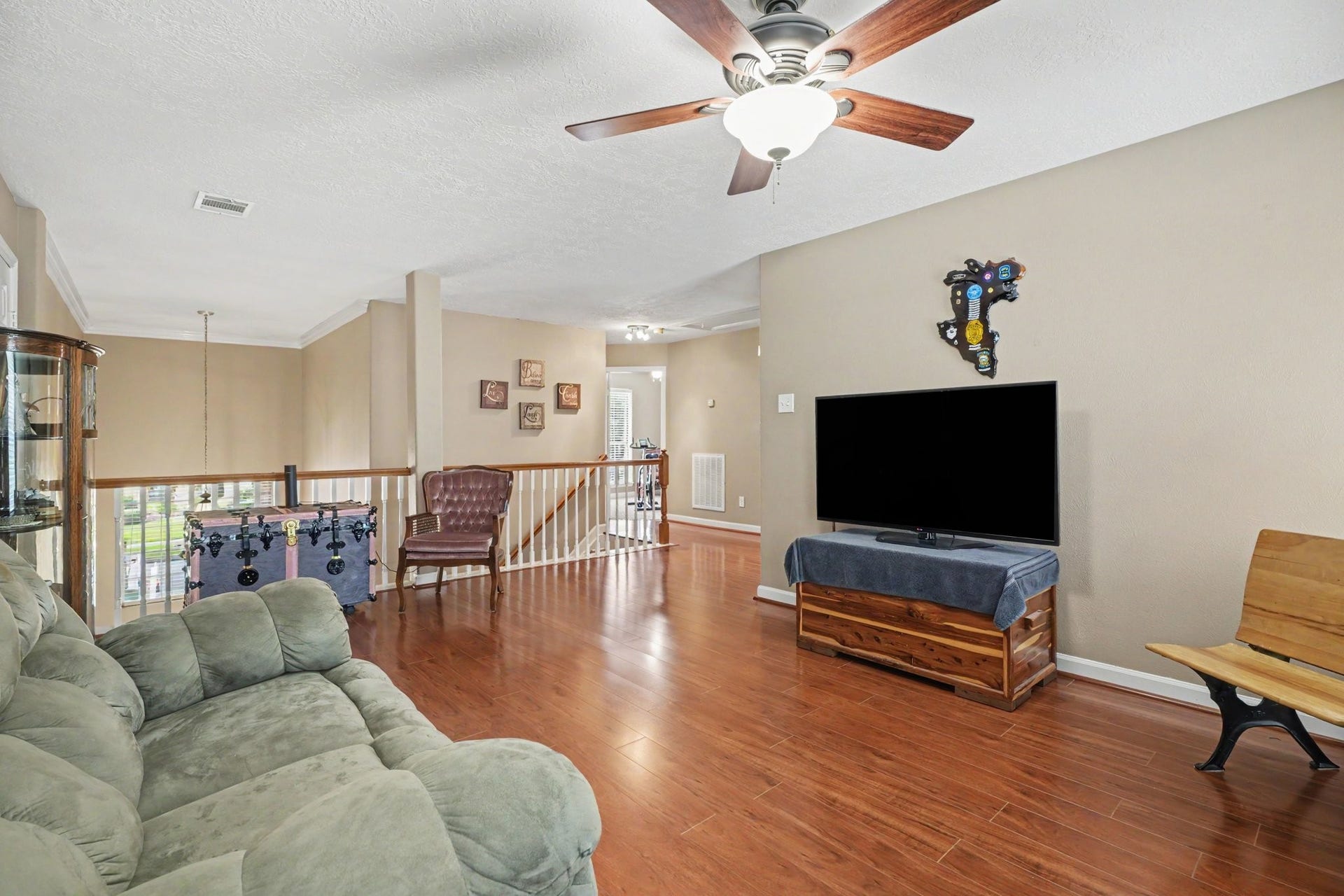 2123 Autumn Cove Drive, League City, TX 77573 2123 Autumn Cove Drive, League City, TX 77573