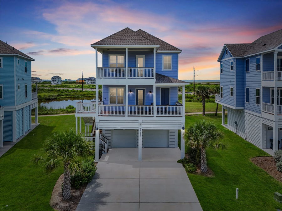 Property photo for 25622 Spotted Sandpiper Drive, Galveston, TX
