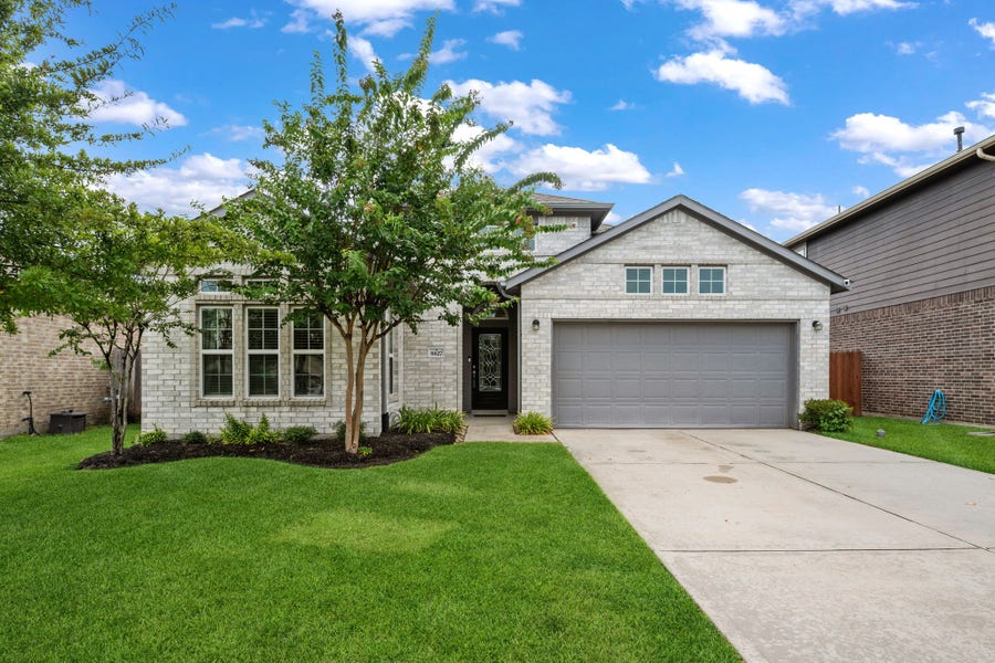 Property photo for 8827 W Crescent Lake Circle, Baytown, TX