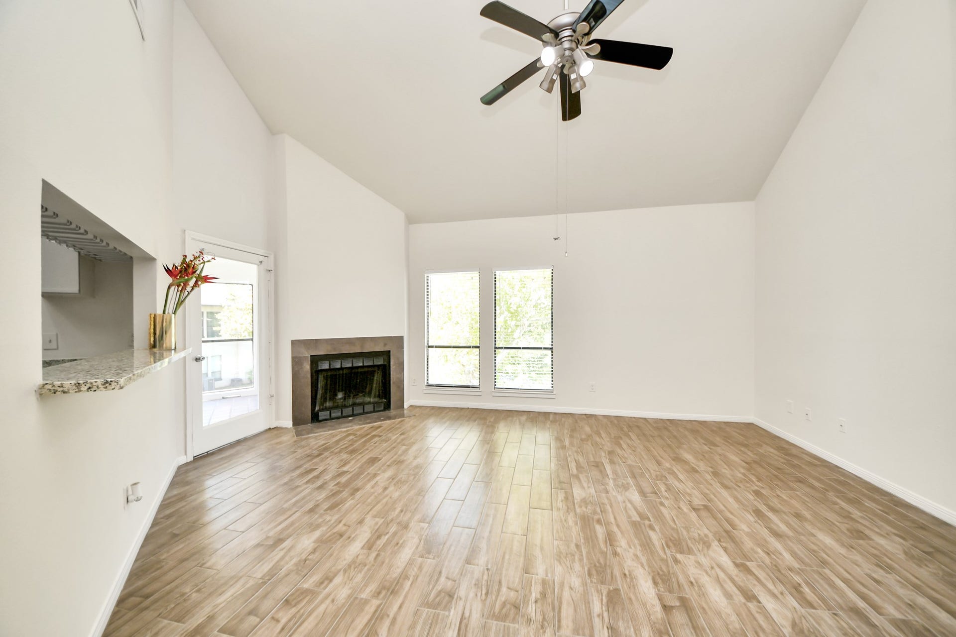 4144 Greystone Way, #609, Sugar Land, TX 77479