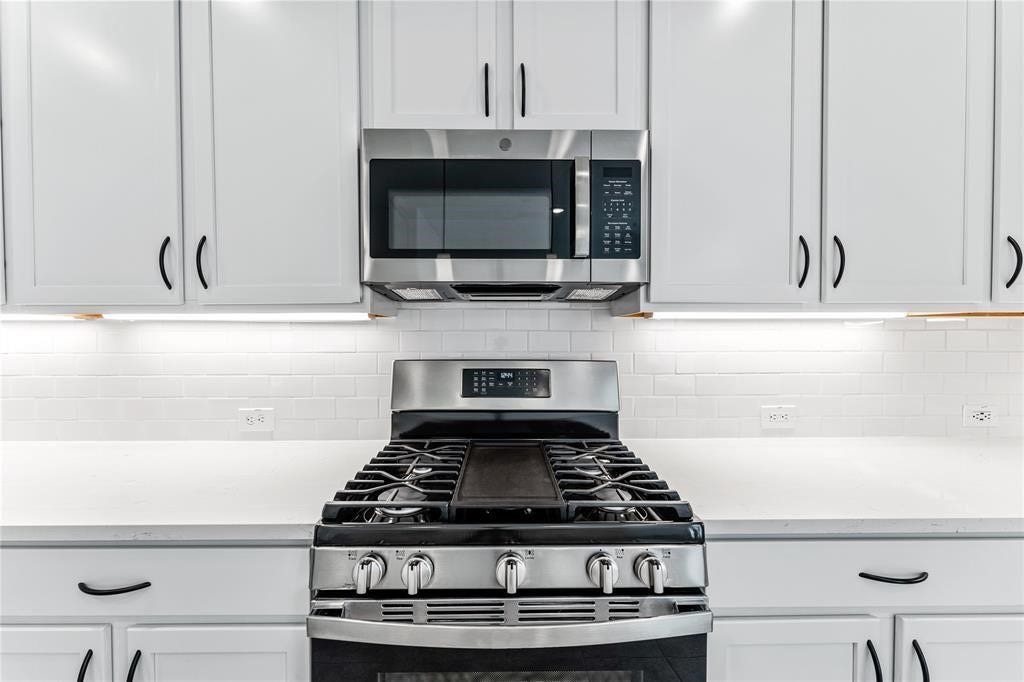 566 Long Beach Bay Drive, Katy, TX 77493 566 Long Beach Bay Drive, Katy, TX 77493