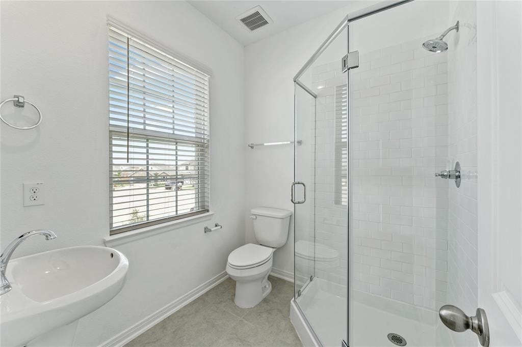 566 Long Beach Bay Drive, Katy, TX 77493 566 Long Beach Bay Drive, Katy, TX 77493