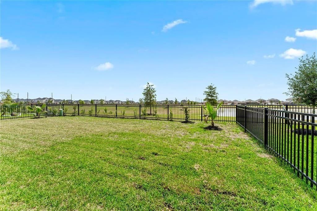 566 Long Beach Bay Drive, Katy, TX 77493 566 Long Beach Bay Drive, Katy, TX 77493