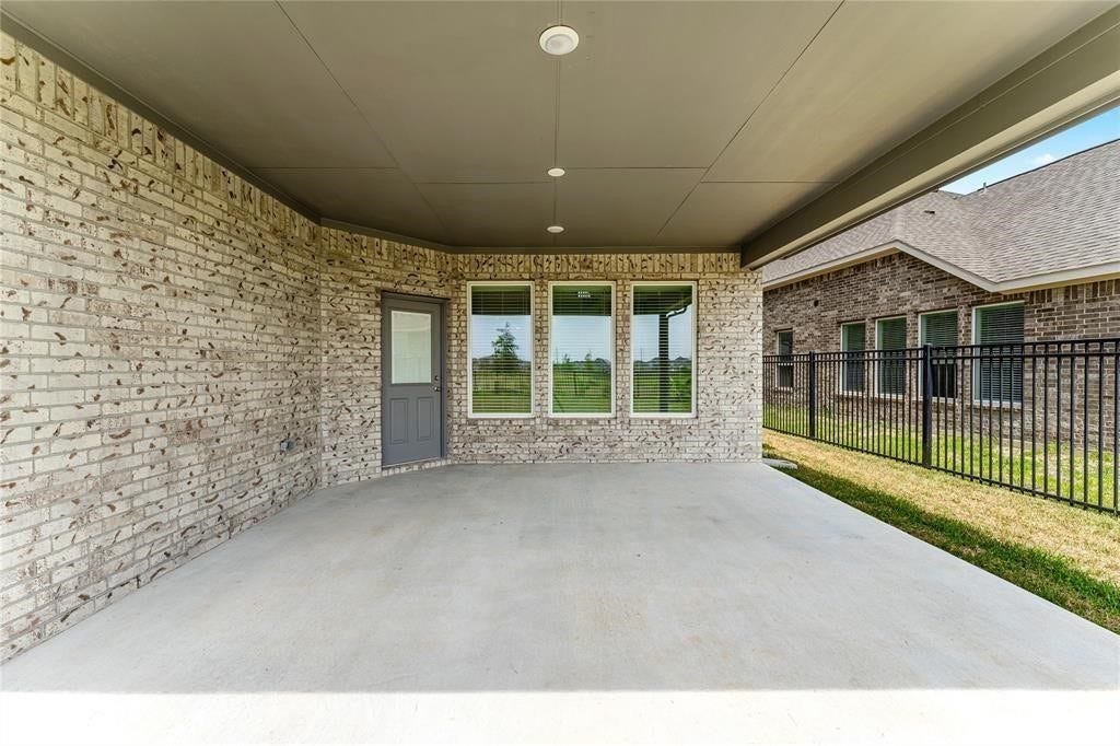 566 Long Beach Bay Drive, Katy, TX 77493 566 Long Beach Bay Drive, Katy, TX 77493